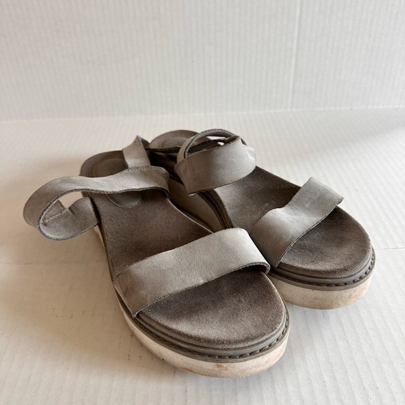 Timberland Buckle Platform Grey Sandals - Picture 2 of 5